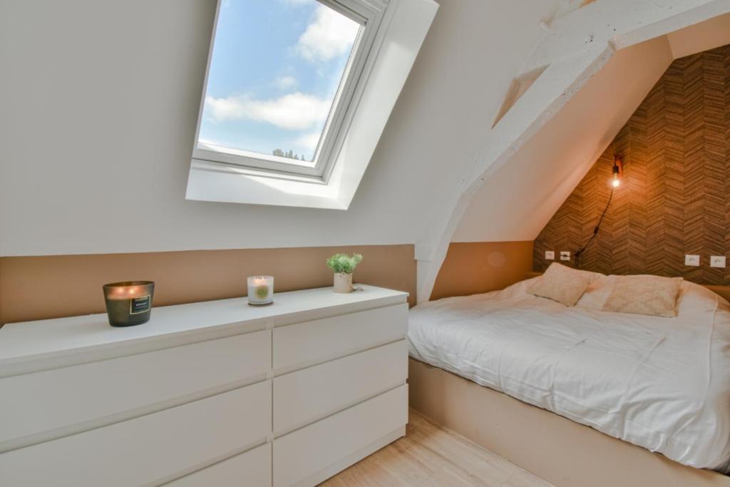 Residence Jean Hardy - Hyper Centre, Parking Gratuit, Wifi, Clim, Gare Valenciennes Eksteriør billede
